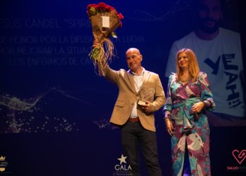 Jesús Candel «Spiriman», Premio de Honor por la Difusión y la Lucha por Mejorar la Situación de los Enfermos de  Cáncer en España
